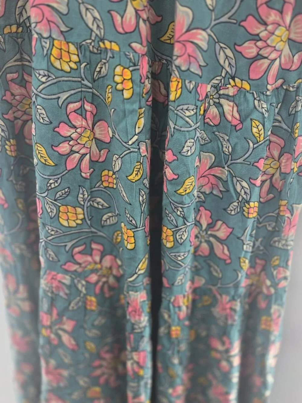 Natural Life Green Pink Garden Tiered Maddi Maxi Size Large - Picture 13 of 13